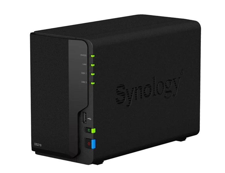 Synology  QC1, 4GhzCPU/2GB DDR4/RAID0, 1/up to 2hot plug HDDs SATA(3, 5'')/2xUSB3.0, 1xUSB2.0/1GigEth/iSCSI/2xIPcam(up to 20)/1xPS repl DS216